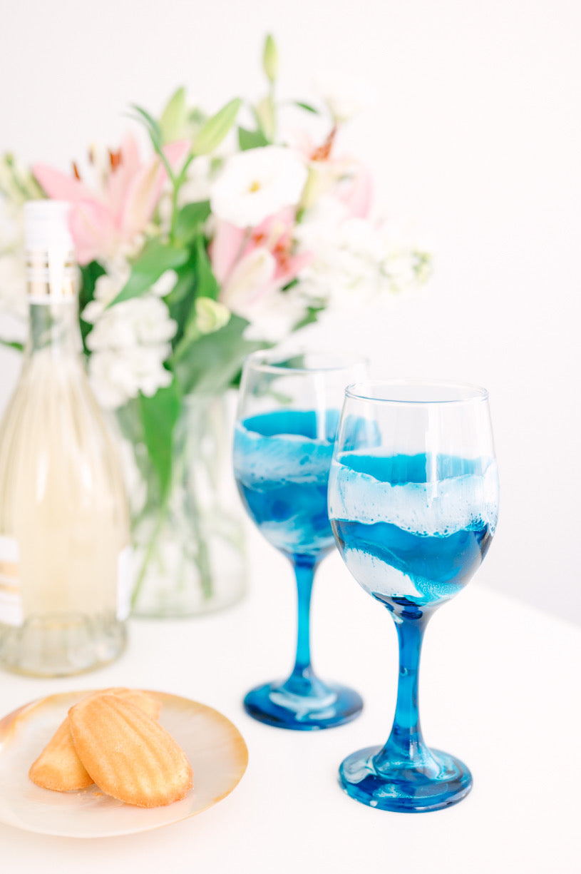 Schafer Art Studio hand painted ocean theme wine glass 14 oz with stem, Coastal Decor, Resin Beach Glass