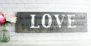 Christian Wood Sign – Bible Verse Wall Art – Scripture Wall Décor – Wood Home Wall Décor – Wood Sign Sayings – Love Sign - Family Wall decor